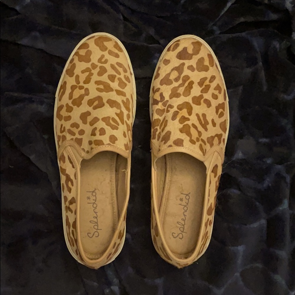 Splendid leopard print slip-ons